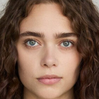 Анна Скулова
