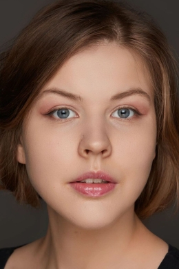 Анна Суворова