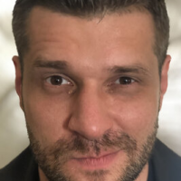 Антон Романов