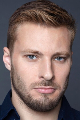 Александр Ломов