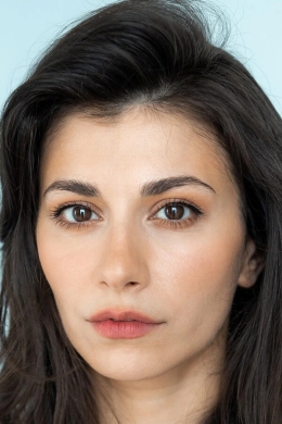 Яна Миносян