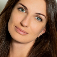 Елена Дементова