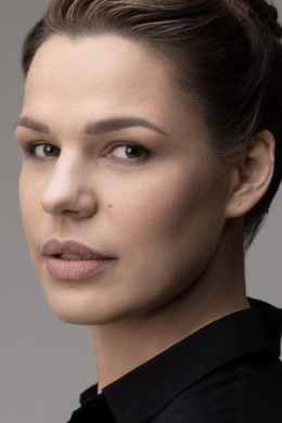 Вера Попова