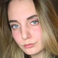 Анна Карасова