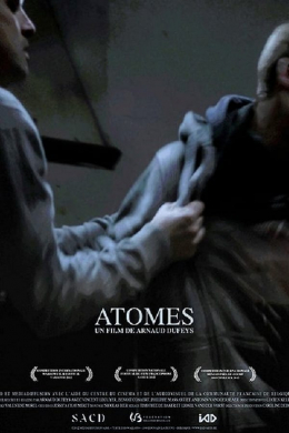 Atomes